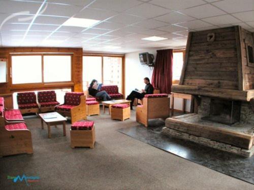 Appartement Le Hameau des Ecrins Station 1800 à Puy-Saint-Vincent Extérieur photo